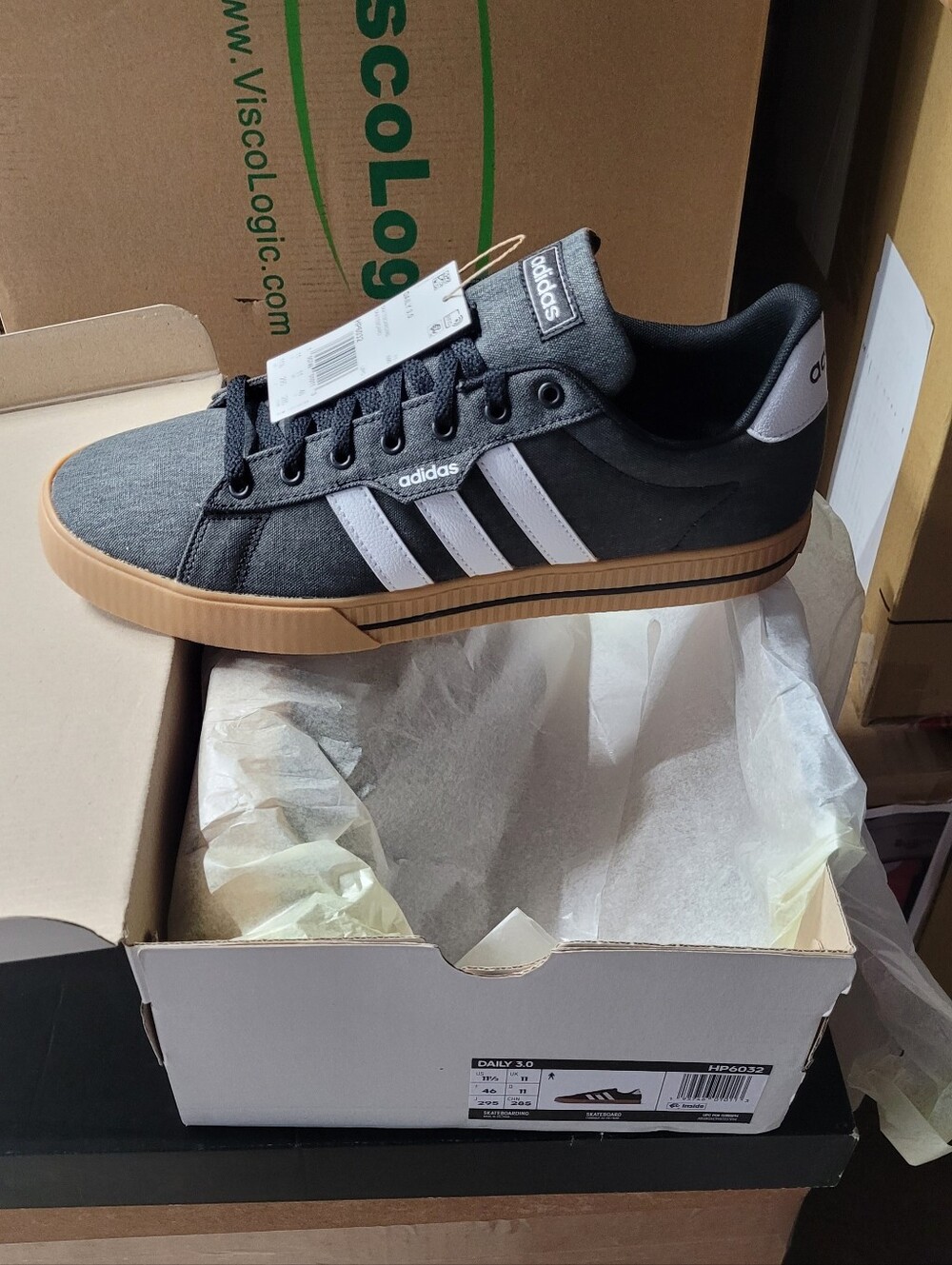 Adidas DAILY 3.0 Men US SISZ 11 Brand New In Box